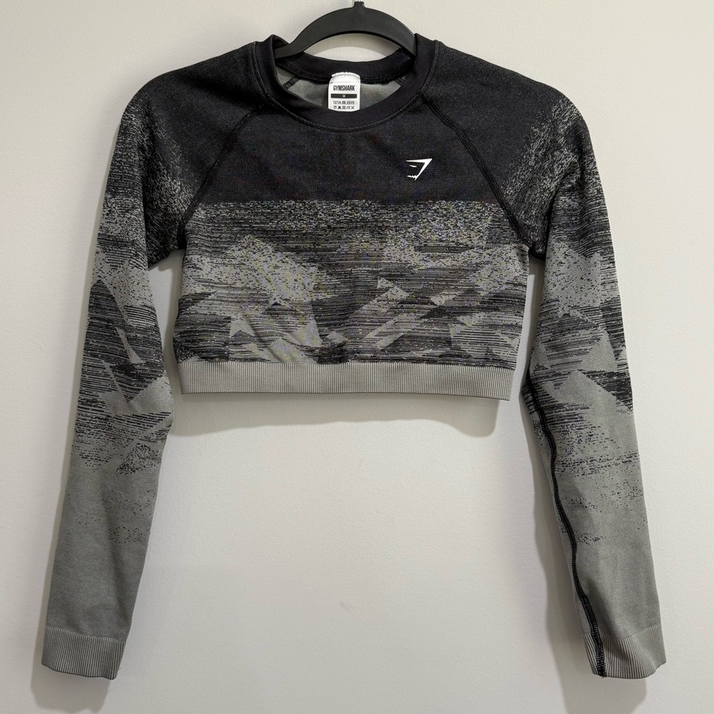 GymShark Adapt Ombré Crop Top Size Medium